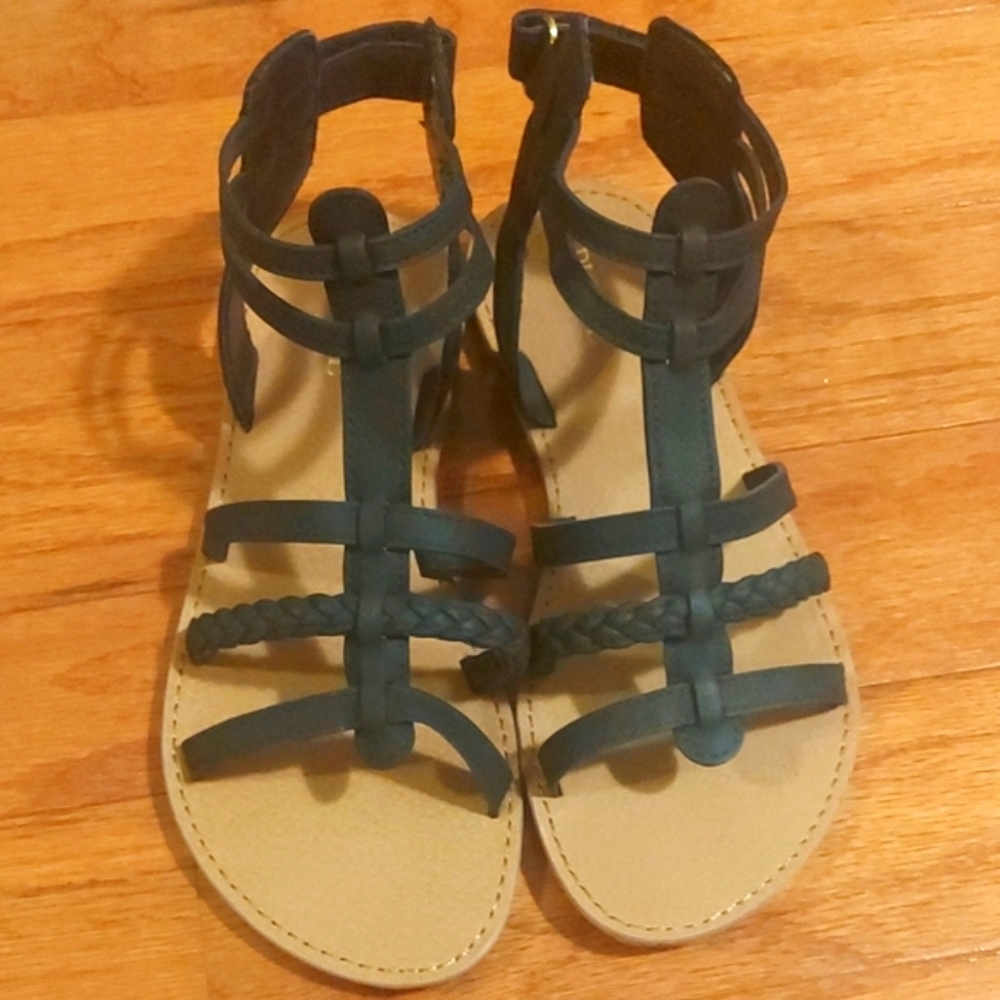 Children's Place Black and Tan Gladiator Sandals